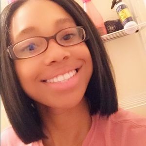 Meet your Posher, Bria